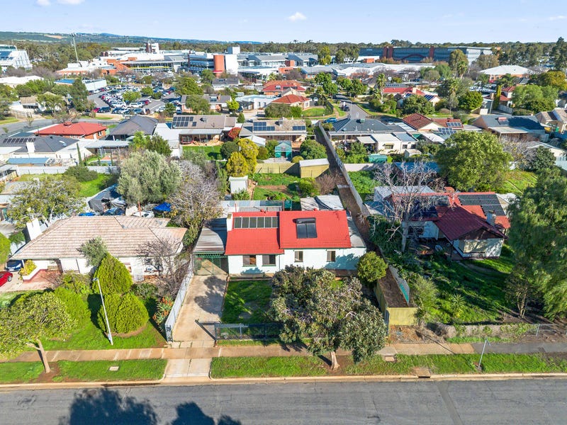 18 Broughton Road outlook